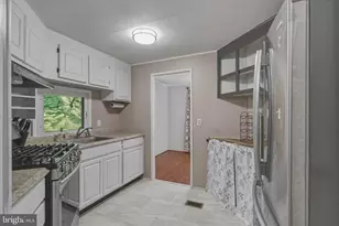 11 Hazelwood Dr, Elmer, NJ 08318 - Photo 9