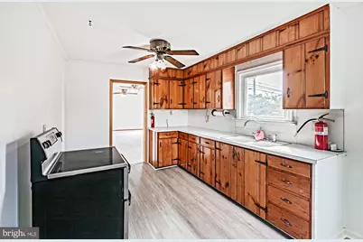 921 Main St Canton, Salem, NJ 08079 - Photo 7