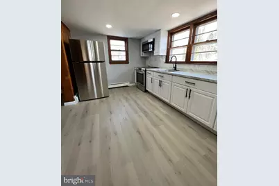 141 W Main Street, Penns Grove, NJ 08069 - Photo 5