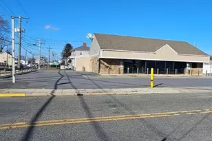 2 Carroll Ave, Pennsville Township, NJ 08070 - Photo 1