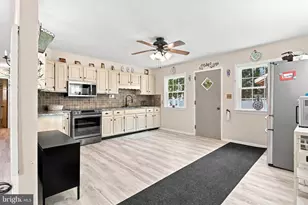 120 Lincoln Dr, Pennsville Township, NJ 08070 - Photo 9
