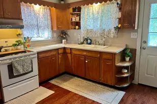 28 Jenkins Ave, Pennsville, NJ 08070 - Photo 9