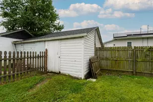 330 Jackson Ave, Carneys Point, NJ 08069 - Photo 9