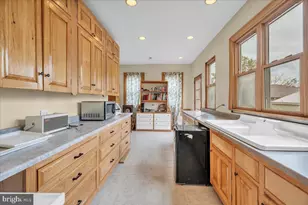 211 S Main St, Elmer, NJ 08318 - Photo 9