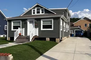 100 William Penn Ave, Pennsville Township, NJ 08070 - Photo 5