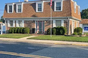 2 Chestnut St, Pennsville Township, NJ 08070 - Photo 1