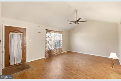 9 S Norman Avenue, Penns Grove, NJ 08069 - Photo 5