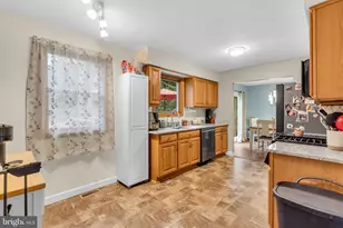 46 Christian Dr, Pittsgrove Township, NJ 08318 - Photo 9