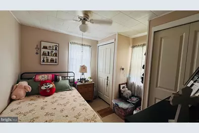 264 Market Street, Carneys Point, NJ 08069 - Photo 9