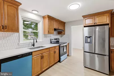 10 E Dartmouth Road, Pennsville Township, NJ 08070 - Photo 3