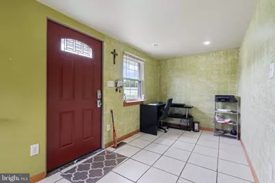 252 S Pennsville Auburn Road, Carneys Point, NJ 08069 - Photo 17