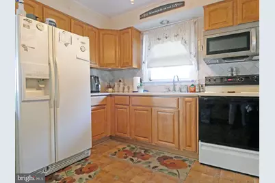 100 Queen Avenue, Pennsville Township, NJ 08070 - Photo 11