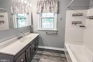261 N River Dr, Pennsville, NJ 08070 - Photo 13