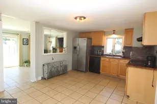 34 Elm St, Woodstown, NJ 08098 - Photo 5