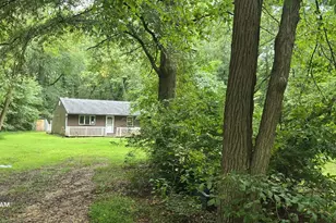 648 Penns Grove Auburn, Carneys Point, NJ 08069 - Photo 5