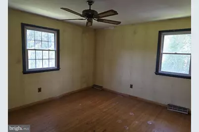 121 Three Bridge Road, Monroeville, NJ 08343 - Photo 9