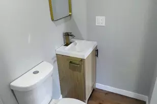 105 E Del-A-Vue Ave, Carneys Point, NJ 08069 - Photo 31