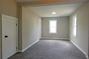 105 E Del-A-Vue Ave, Carneys Point, NJ 08069 - Photo 33