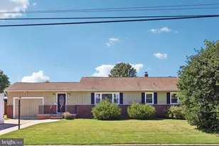 35 Eaton Rd, Pennsville Township, NJ 08070 - Photo 1