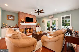 26 Elm St, Woodstown, NJ 08098 - Photo 5