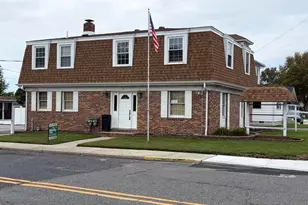 2 Chestnut St, Pennsville Township, NJ 08070 - Photo 1