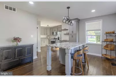274 N Broadway, Pennsville Township, NJ 08070 - Photo 13