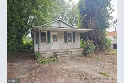 25 Chester Avenue, Pennsville Township, NJ 08023 - Photo 1