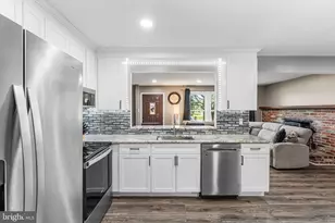 365 Mannington Yorketown Rd, Pilesgrove, NJ 08098 - Photo 17