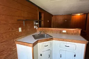 312 E Broadway, Salem, NJ 08079 - Photo 5