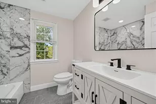 362 Erie Ave, Carneys Point, NJ 08069 - Photo 25