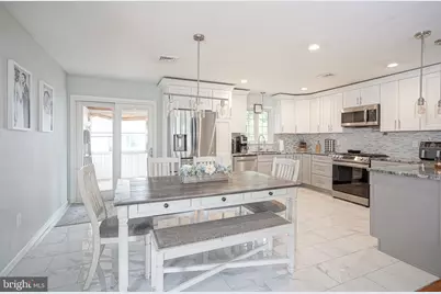 220 Marsden Avenue, Carneys Point, NJ 08069 - Photo 9