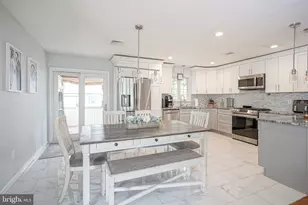 220 Marsden Ave, Carneys Point, NJ 08069 - Photo 9