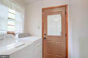 29 Michigan Rd, Pennsville Township, NJ 08070 - Photo 13