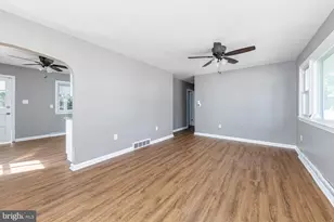 29 Harding Ave, Pennsville Township, NJ 08070 - Photo 9