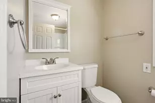 81 N Greenwich St, Alloway, NJ 08001 - Photo 23