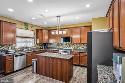 30 Granite Lane, Carneys Point, NJ 08069 - Photo 13