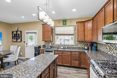 30 Granite Lane, Carneys Point, NJ 08069 - Photo 15