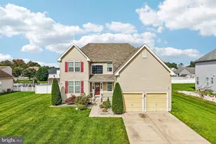 30 Granite Ln, Carneys Point, NJ 08069 - Photo 1