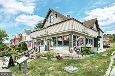 504 Baltimore Street, Gettysburg, PA 17325 - Photo 1