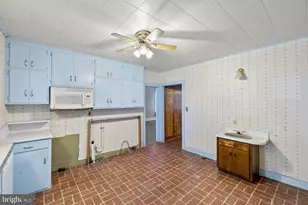 124 Main St, Arendtsville, PA 17303 - Photo 15