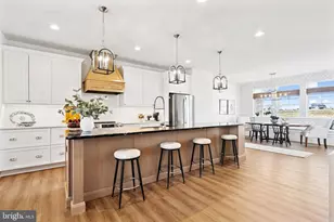 11 Shawl Dr, Hanover, PA 17331 - Photo 9