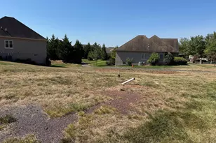 8 N Chamberlain Ct, Gettysburg, PA 17325 - Photo 11
