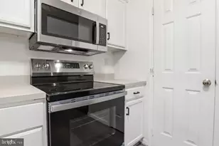 106 Billerbeck St, New Oxford, PA 17350 - Photo 7