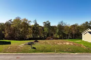 212 Onyx Rd, New Oxford, PA 17350 - Photo 1