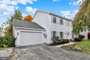 871 Sherman Dr, Gettysburg, PA 17325 - Photo 3