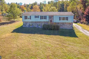 225 Pine Ridge Rd, Aspers, PA 17304 - Photo 1