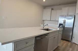 211 Grand Overlook, Gettysburg, PA 17325 - Photo 3