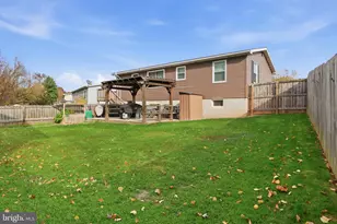 77 E Locust Ln, New Oxford, PA 17350 - Photo 39