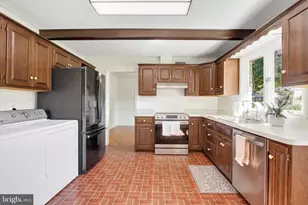 974 Fairview Ave, Gettysburg, PA 17325 - Photo 9