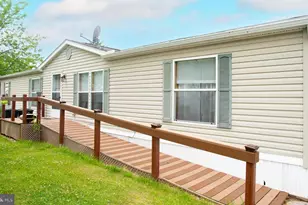 104 Raptor Dr, Hanover, PA 17331 - Photo 3